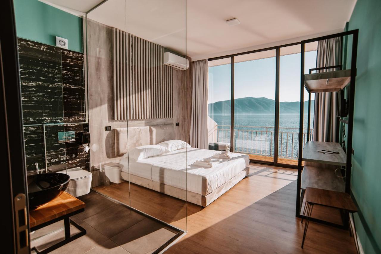 Vlorë Inn Hotel מראה חיצוני תמונה