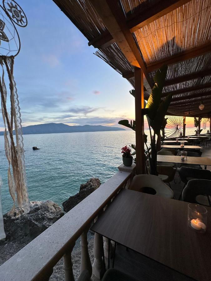 Vlorë Inn Hotel מראה חיצוני תמונה