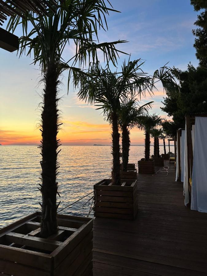Vlorë Inn Hotel מראה חיצוני תמונה