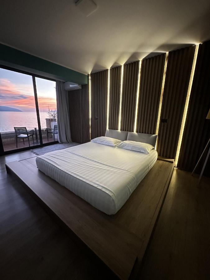 Vlorë Inn Hotel מראה חיצוני תמונה